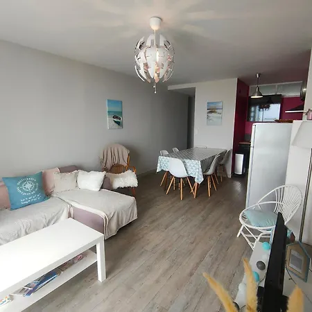 Apartment Renove Face A La Avec Balcon - 2 - - Fr-1-323-472
