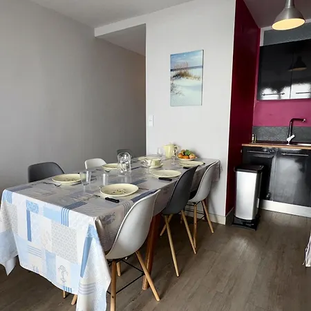 Apartment Renove Face A La Avec Balcon - 2 - - Fr-1-323-472